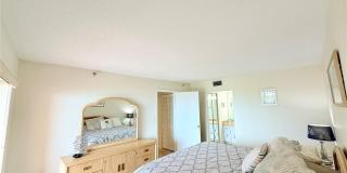 7430 SUNSHINE SKYWAY LANE S Gallery 22