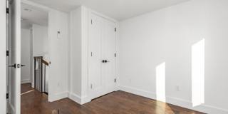 17 Kent Avenue Gallery 11