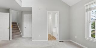 7035 KINGS MANOR Drive Gallery 34
