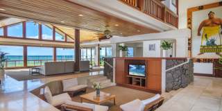 Luxury 5BR Oceanfront Home w/ Private Pool & Beach Access: Konishiki Beachhouse Luxury 5BR Oceanfront Home w/ Private Pool & Beach Access: Konishiki Beachhouse Gallery 11