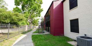 Avery Place Gallery 13