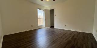 5904 Creekway Street Gallery 24