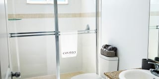 Colony at Dadeland Gallery 19