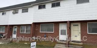 624 North West Street Gallery 1