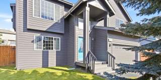 Modern 4-Bedroom Home in West Park with Fenced Yard Gallery 1