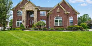 Five Bedroom House in Deerfield Township! Gallery 1