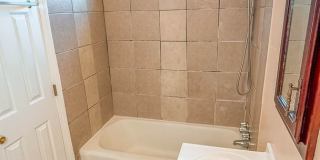 Front House for Rent on 912 Bradshaw Street Gallery 18
