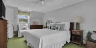 10 Chicago Boulevard Gallery 12