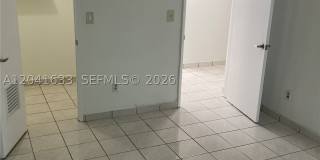 210 Fontainebleau Blvd Gallery 6