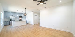 934 SHERMAN Gallery 6