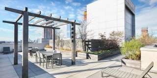 515 Ninth Avenue Gallery 6