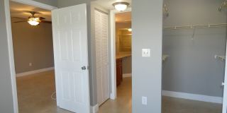 2841 N Oakland Forest Dr Gallery 3