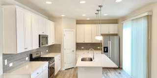 Newer, 3 Bedroom Pathway Home Gallery 1
