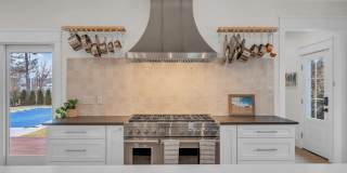 205 Morris Avenue Gallery 22