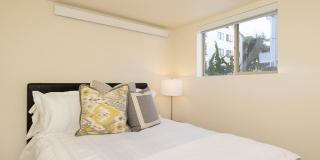 Ballard Seattle 3 Bedroom Apartment for Rent | In-Unit Laundry, Pet Friendly, Parking Available & Walkable Location Near Golden Gardens + Get 14 Days FREE Rent on Your New Home! Gallery 15