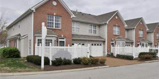 Spacious Prescott Place Townhome Gallery 1