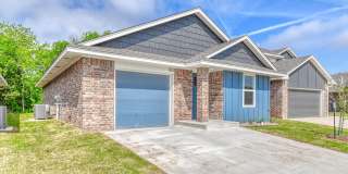 Move In Special: August Rent Free! Gallery 3
