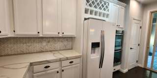 Beautifully renovated, cul-de-sac, Mesa Park adjacent home in Summerlin. Gallery 30