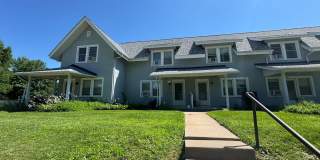 Pet-Friendly 2 Bed Townhome Across from Stephens Park | Utilities Included Gallery 1