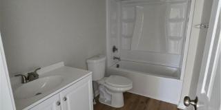 1401 Morrison Avenue Gallery 12