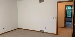 5593 Byrneland Street Gallery 14