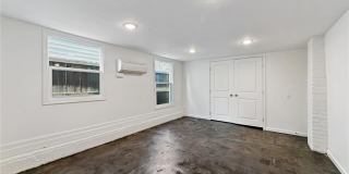 2215 ONZAGA Street Gallery 6