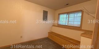 $1,595 - 3 bed 2 bath - Beautiful Remodeled Duplex Home Available Now! Gallery 21