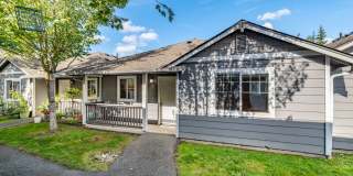MOVE IN READY 11/15! 2 bed, 1 bath, no garage. Gallery 1