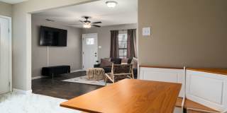 305 Laurelwood Drive Gallery 6
