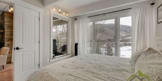 Amazing Views at this Fully Furnished Condo at the Lodge at Lake Dillon Gallery 14