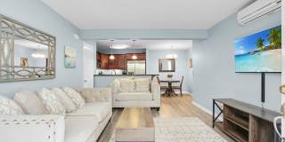 5252 Balboa Arms Dr Gallery 2