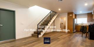 Townhome - 3 Bedrooms-2.0 Baths - Cudahy Gallery 1