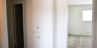 522 East Collins Gallery 47