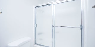 3327 Livonia Ave Gallery 21