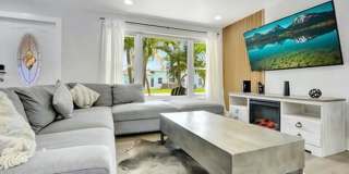 2809 NW 7th Avenue, Wilton Manors, FL 33311 - 2426 Gallery 6