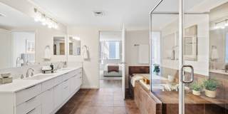 44 Monroe Gallery 11