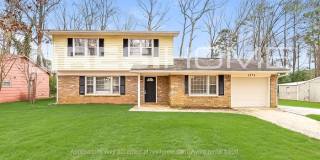 1579 Wren Road Gallery 1