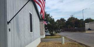 209 S Avenue B Gallery 1