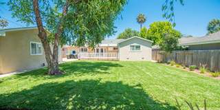 Private Newport Beach Cul-de-Sac Home Gallery 56