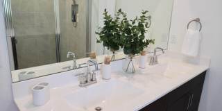 1753 NE White Pine Terrace Gallery 27