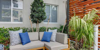 Pearl at Flagler Village Gallery 40