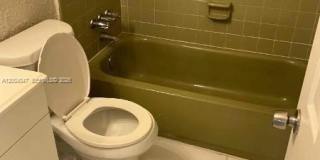 1389 SW 24th Ave Gallery 12