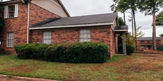 3135-01 Ashwood St Gallery 1