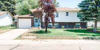 5033 Pineridge Avenue Gallery 1