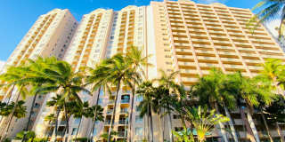 2bd 2bath unit available now at Country Club Village 4!! Gallery 1