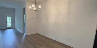 1859 East Fiji Street Gallery 4
