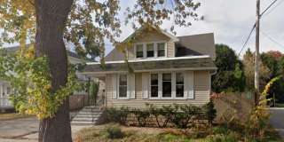 1009 North Oneida Street Gallery 1