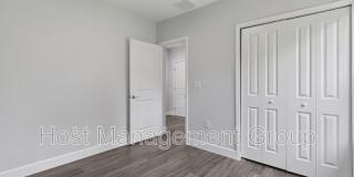 2224 Hilton St. Gallery 22