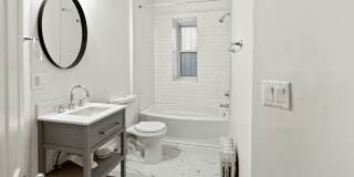 868 Huntington Avenue Gallery 13