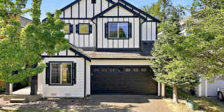 Spacious 5-Bed Home in Fife | Main-Floor Bedroom, Bonus Room & Fully Fenced Backyard! Gallery 1